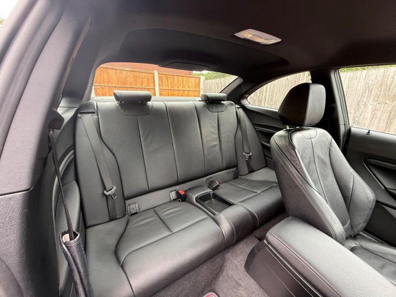 BMW 2 SERIES