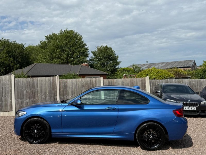 BMW 2 SERIES