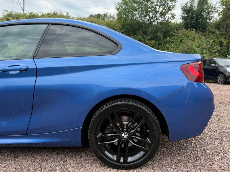 BMW 2 SERIES