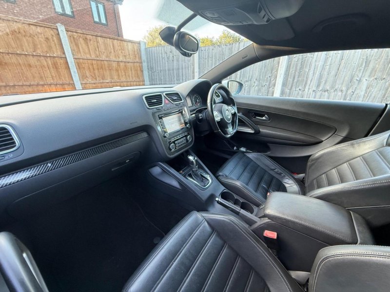 VOLKSWAGEN SCIROCCO