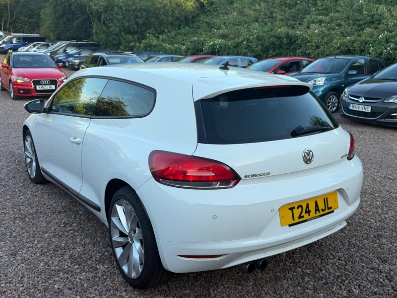 VOLKSWAGEN SCIROCCO