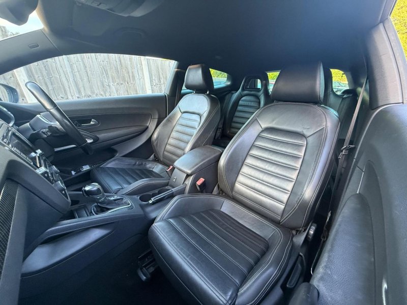 VOLKSWAGEN SCIROCCO