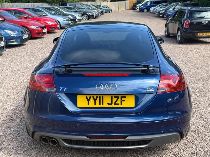 AUDI TT